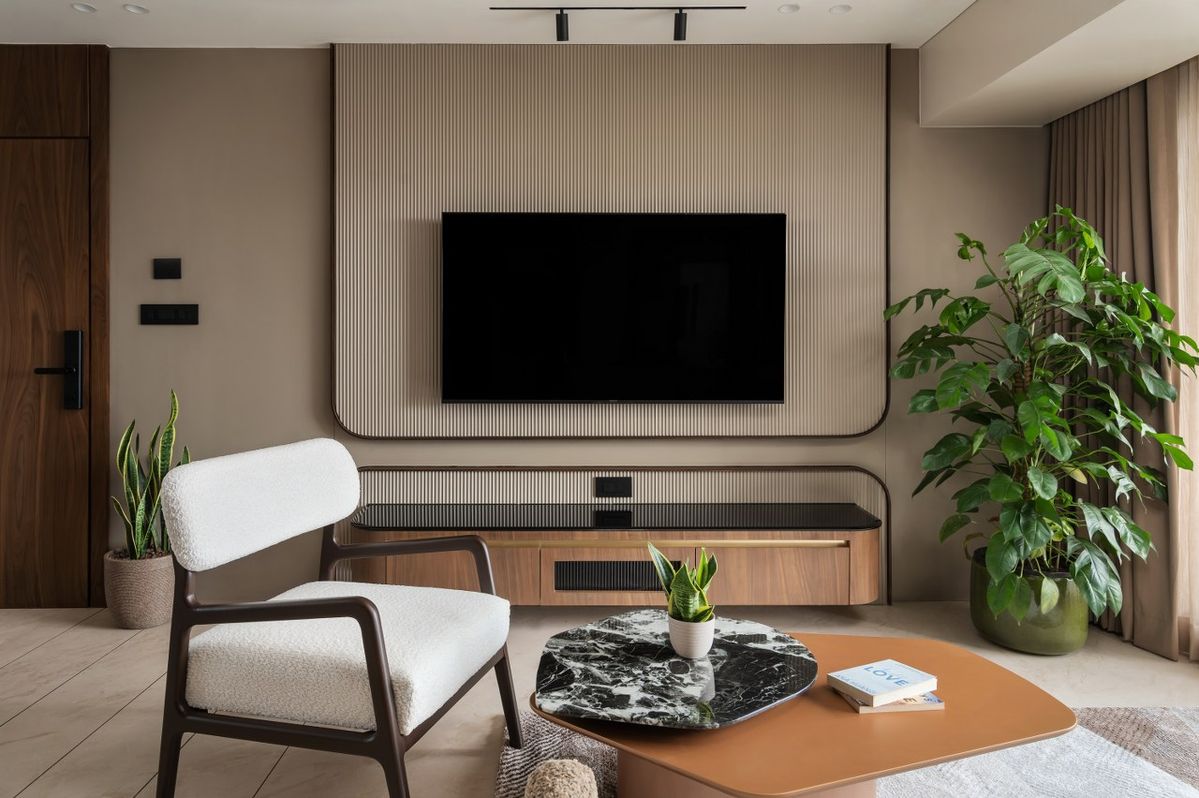 Best Interior Designer in Crossing Republik